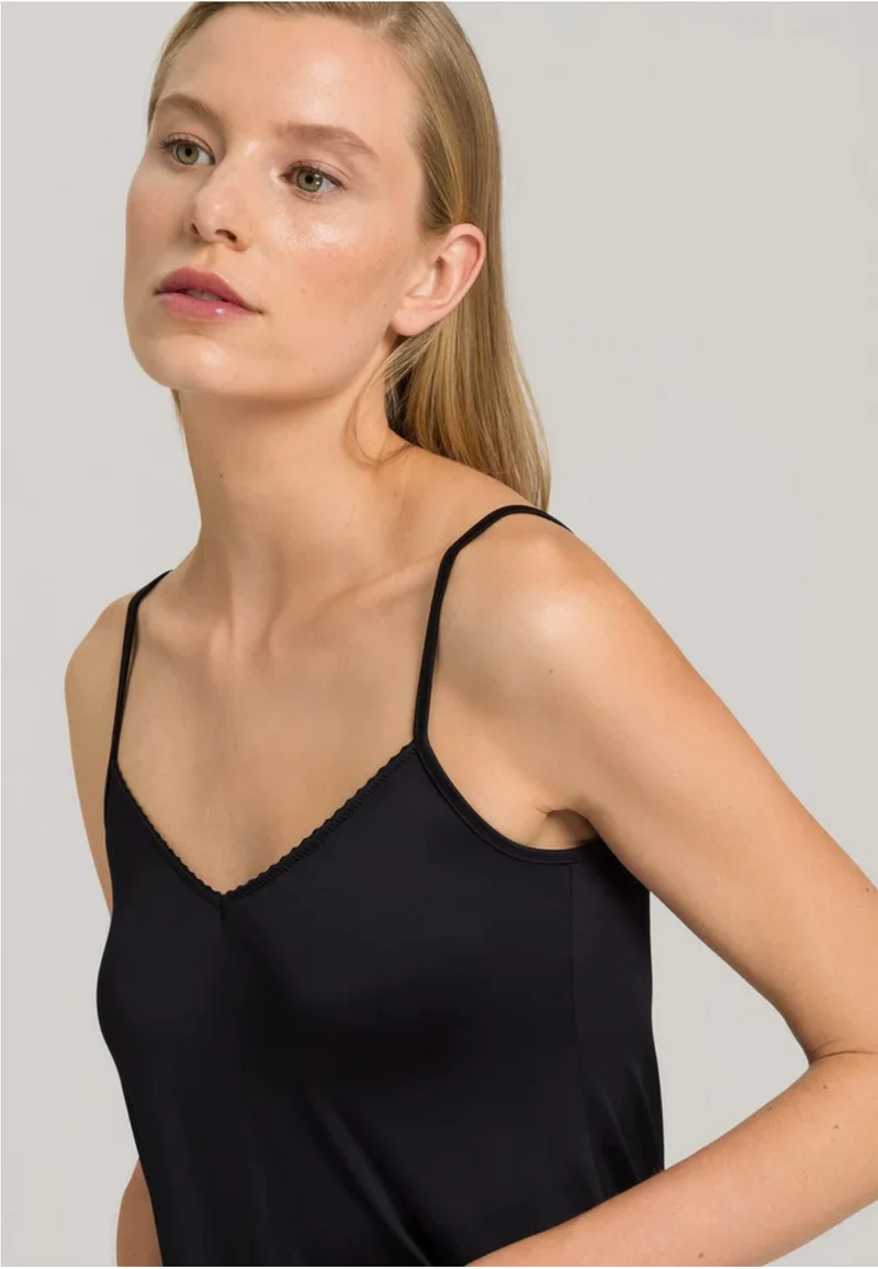 Satin Deluxe Bodydress Black