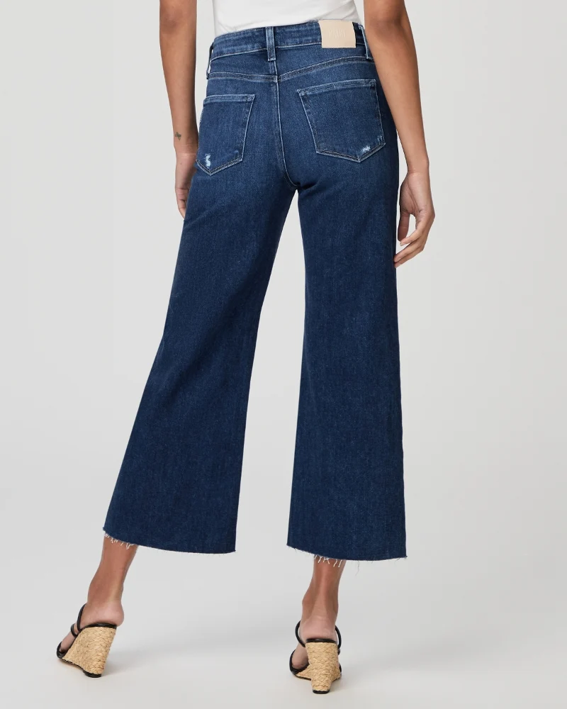 Anessa Emotion Distressed