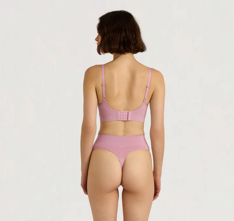 Smooth Thong