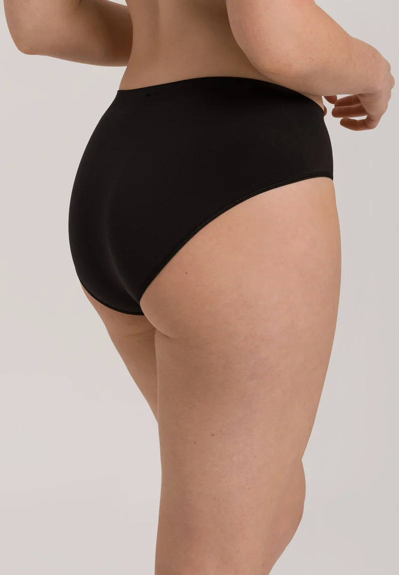 Touch Feeling Midi Briefs | black 071812-070199