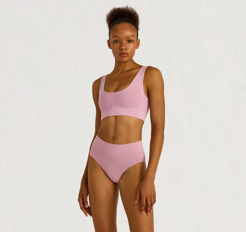 Smooth High-Leg Briefs