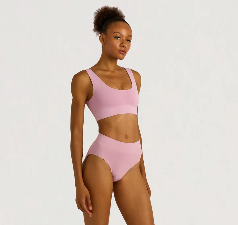 Smooth High-Leg Briefs