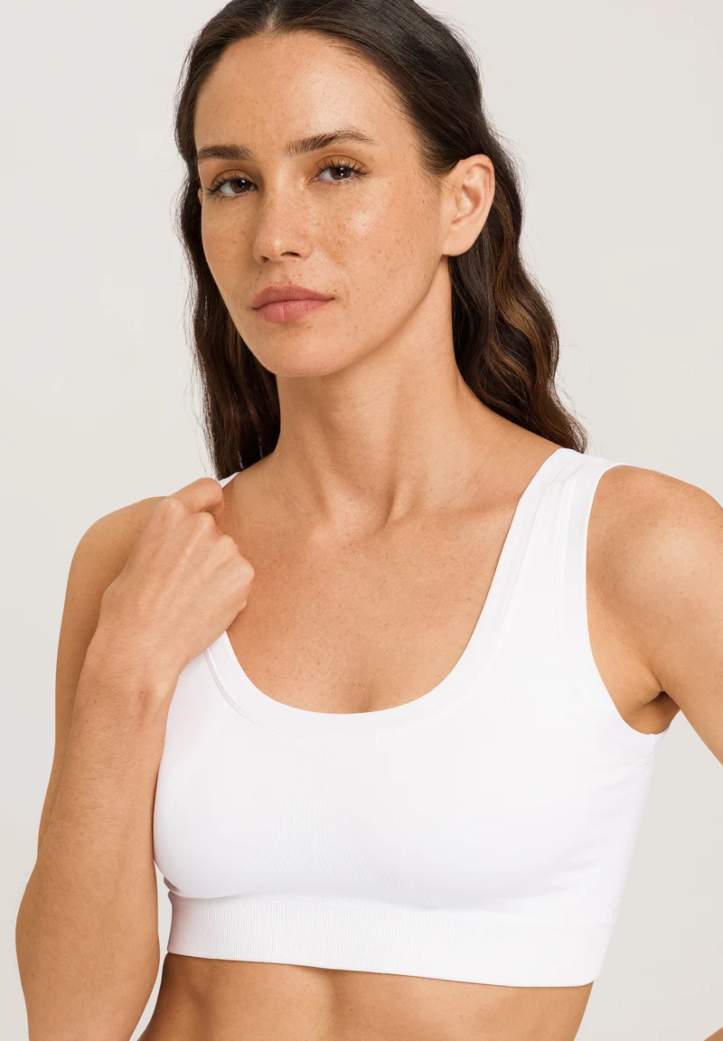 Touch Feeling Padded Crop Top | white 071806-070101