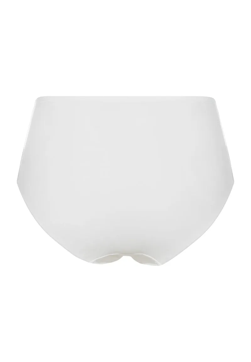 Allure Maxi Briefs | off white 071722-070102