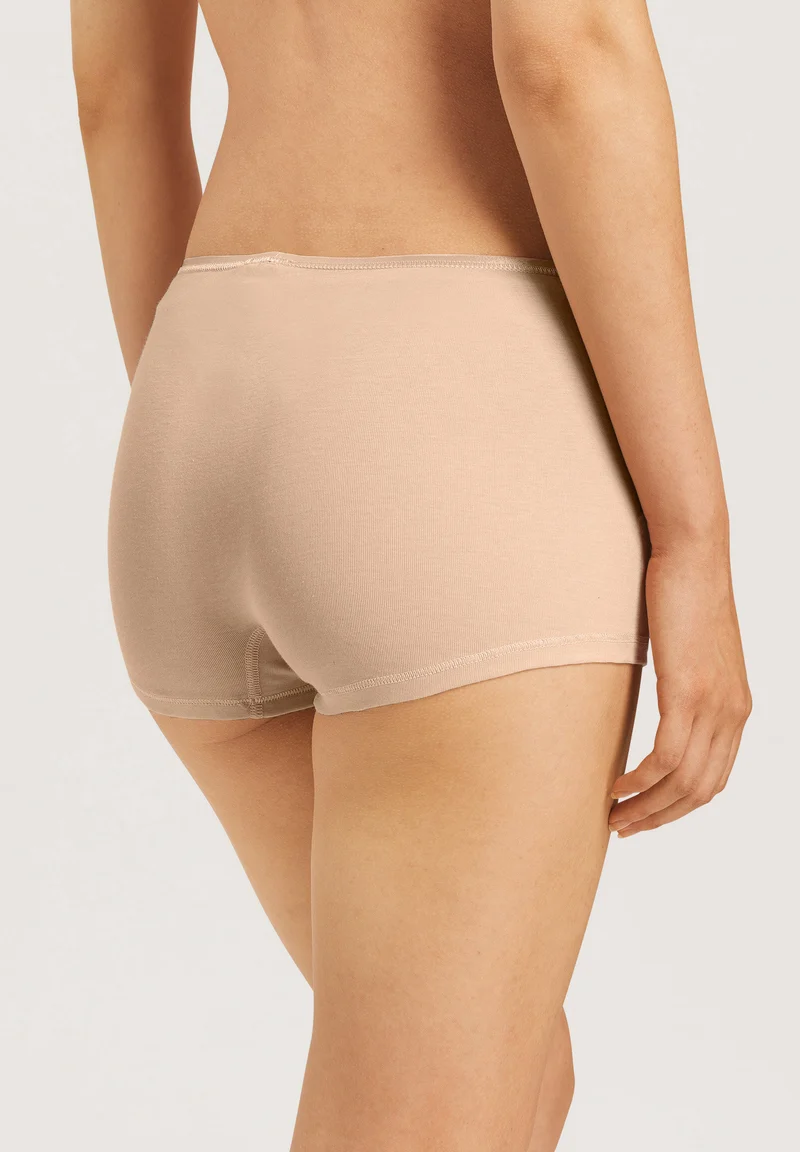 Cotton Seamless Shortleg Pants | beige 071631-070274