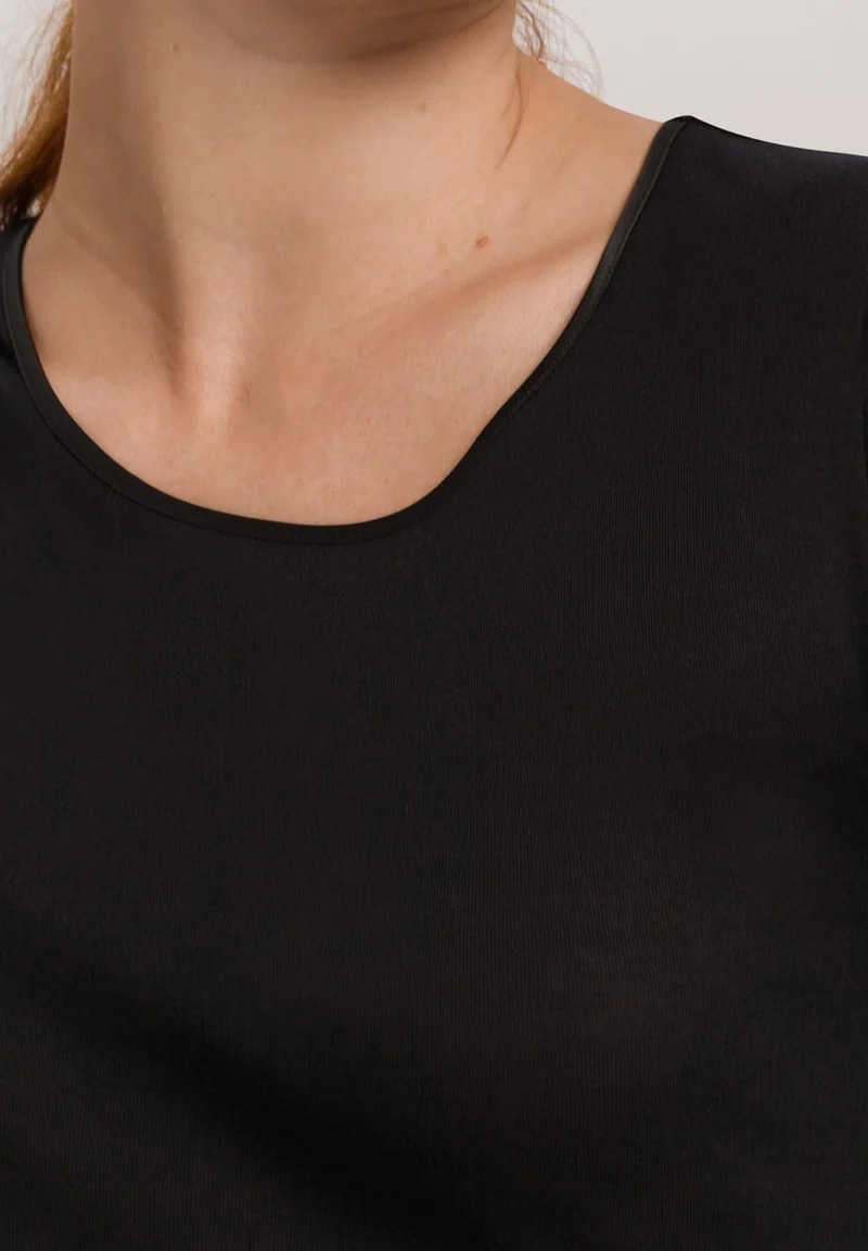 Cotton Seamless S/SLV Shirt | black 071630-070019