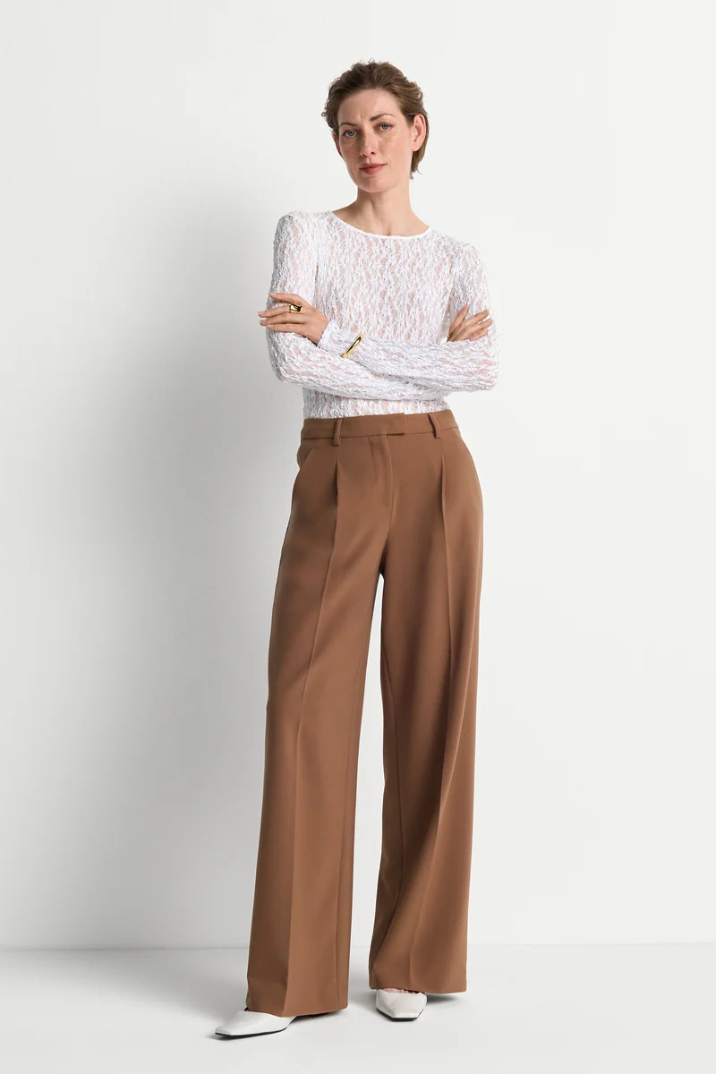 Pleated Wide leg
