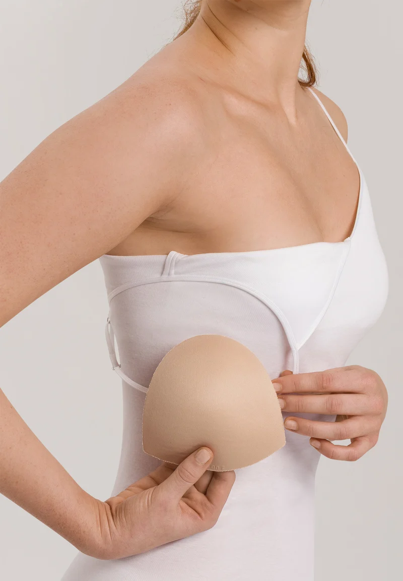 Cotton Seamless Padded Spaghetti Top | white 071605-070101