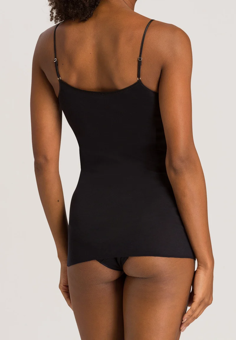 Cotton Seamless Padded Spaghetti Top | black 071605-070019