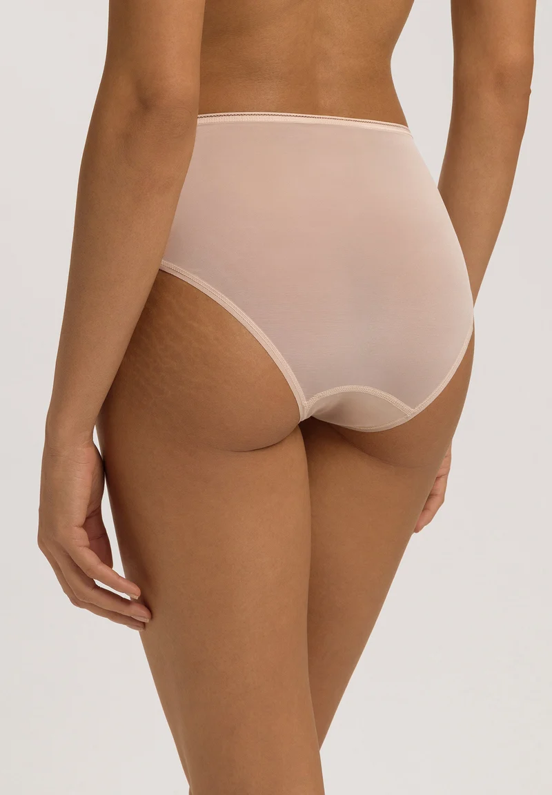 Smooth Illusion Maxi Briefs | beige 070845-070274