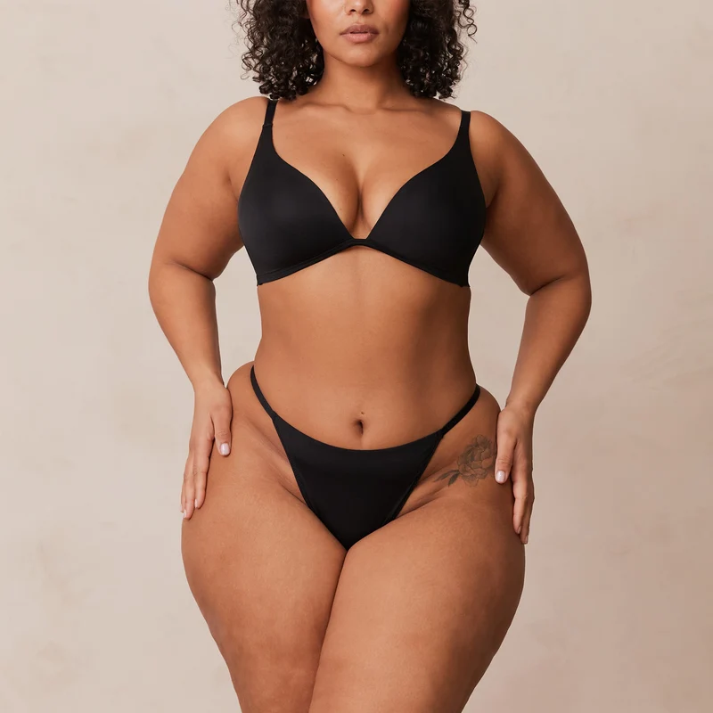 Light Non-Wired Plunge T-Shirt Bra - Black