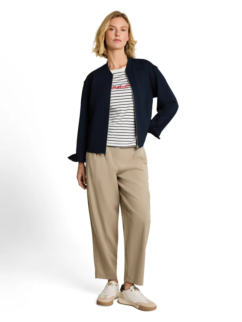 Loose Fit Jacke mit Bomberkragen