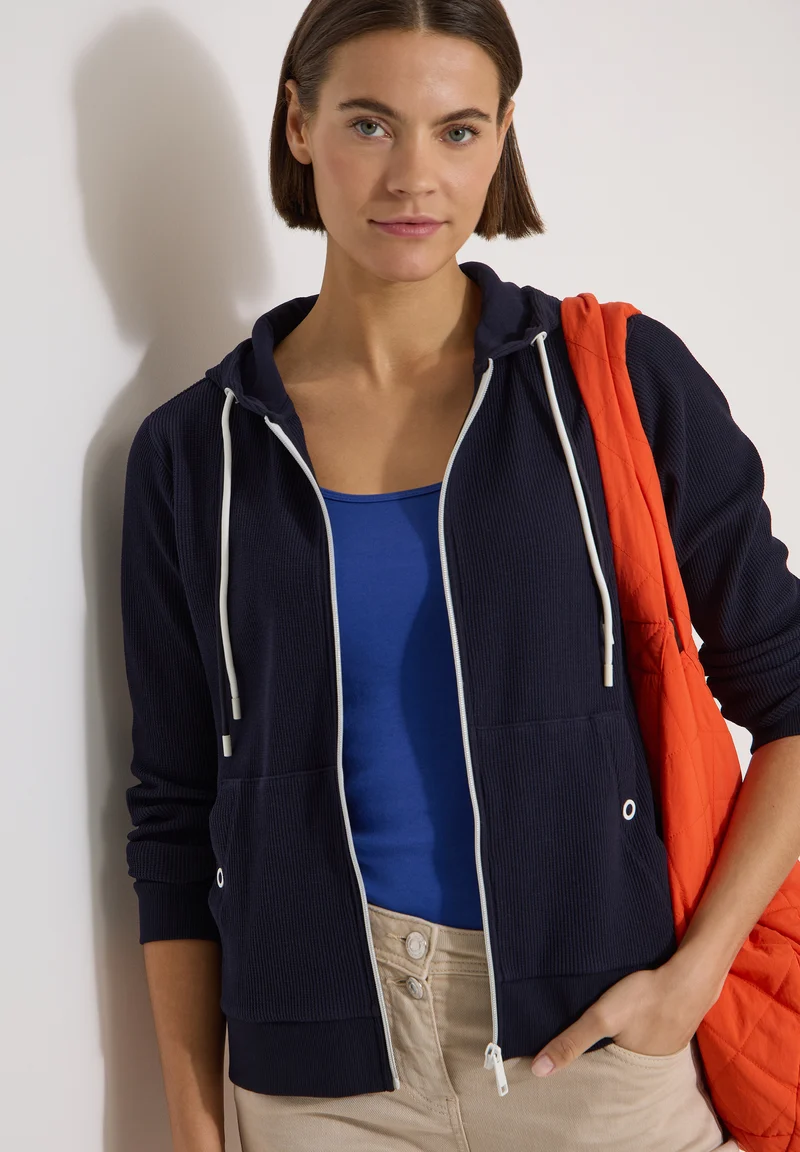 Langarm Jacke mit Kapuze und Struktur