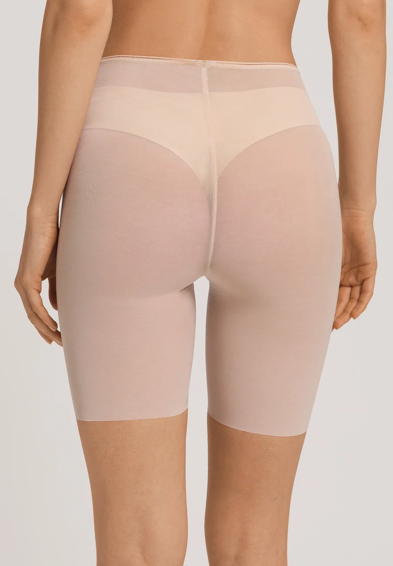 Smooth Illusion Short Pants | beige 070846-070274