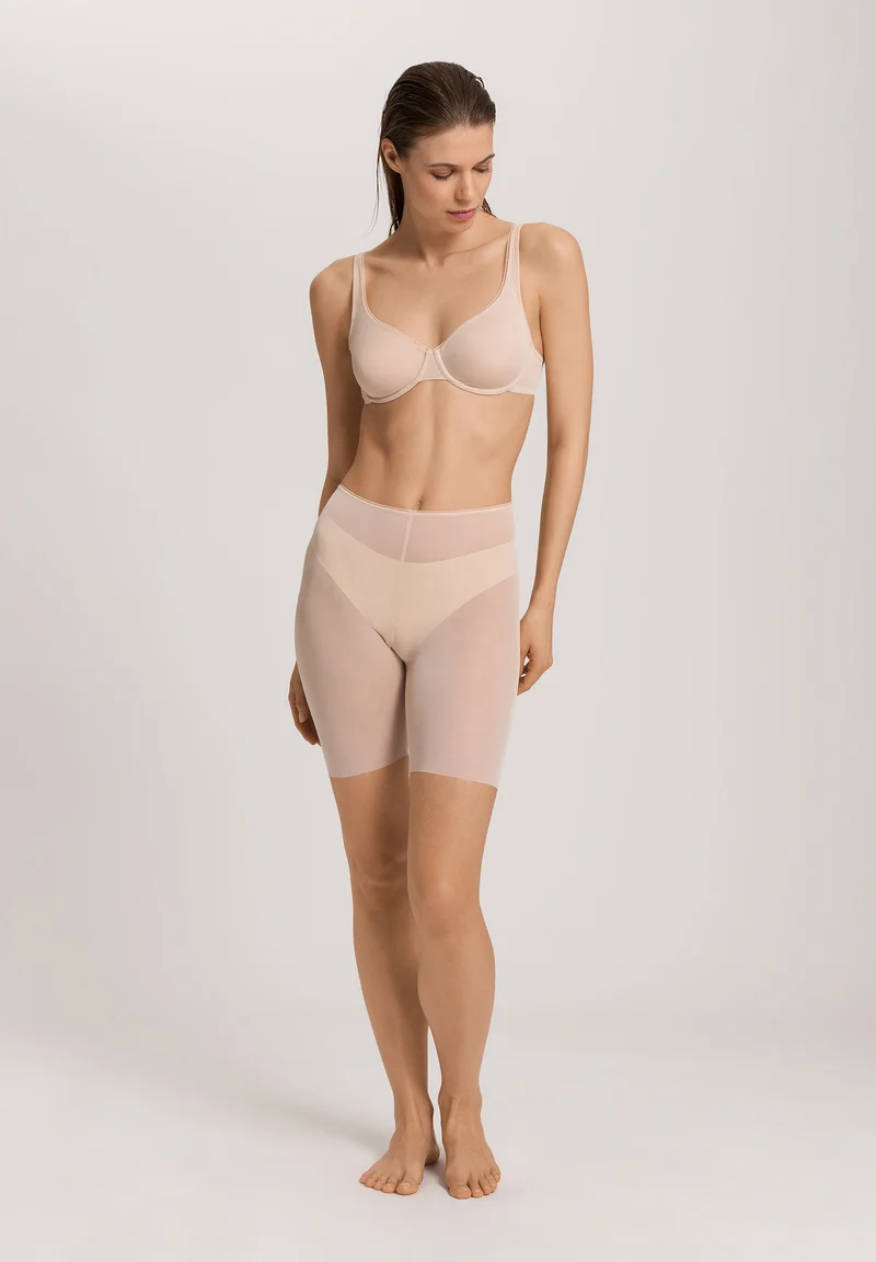 Smooth Illusion Short Pants | beige 070846-070274