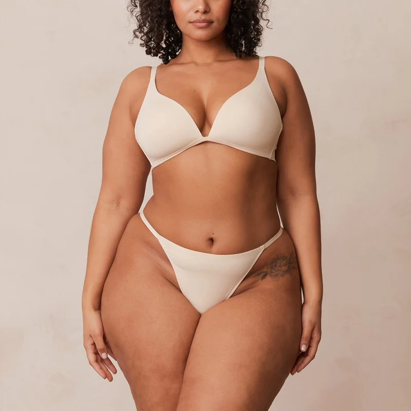 Light Non-Wired Plunge T-Shirt Bra - Latte