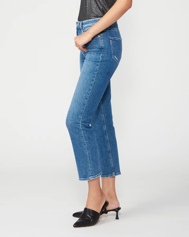 Sarah Straight Rural Distressed