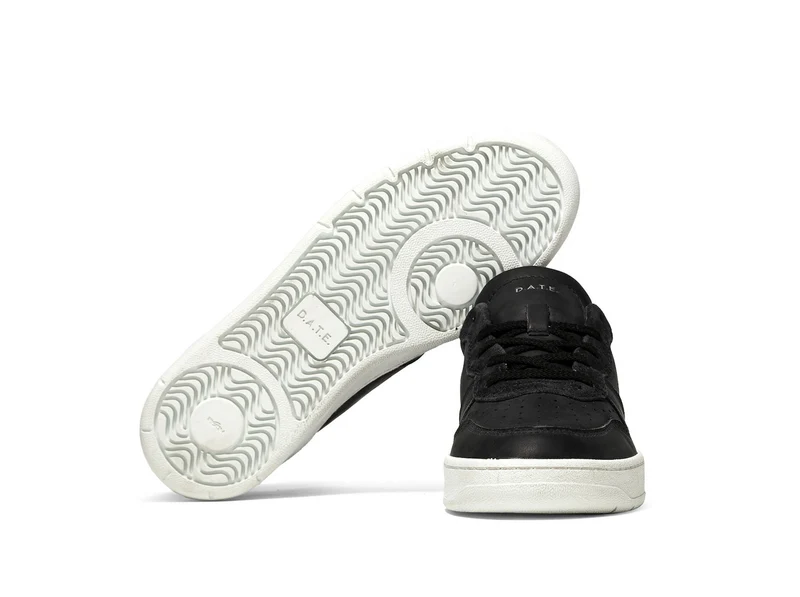 Court Black Leopard Trainer