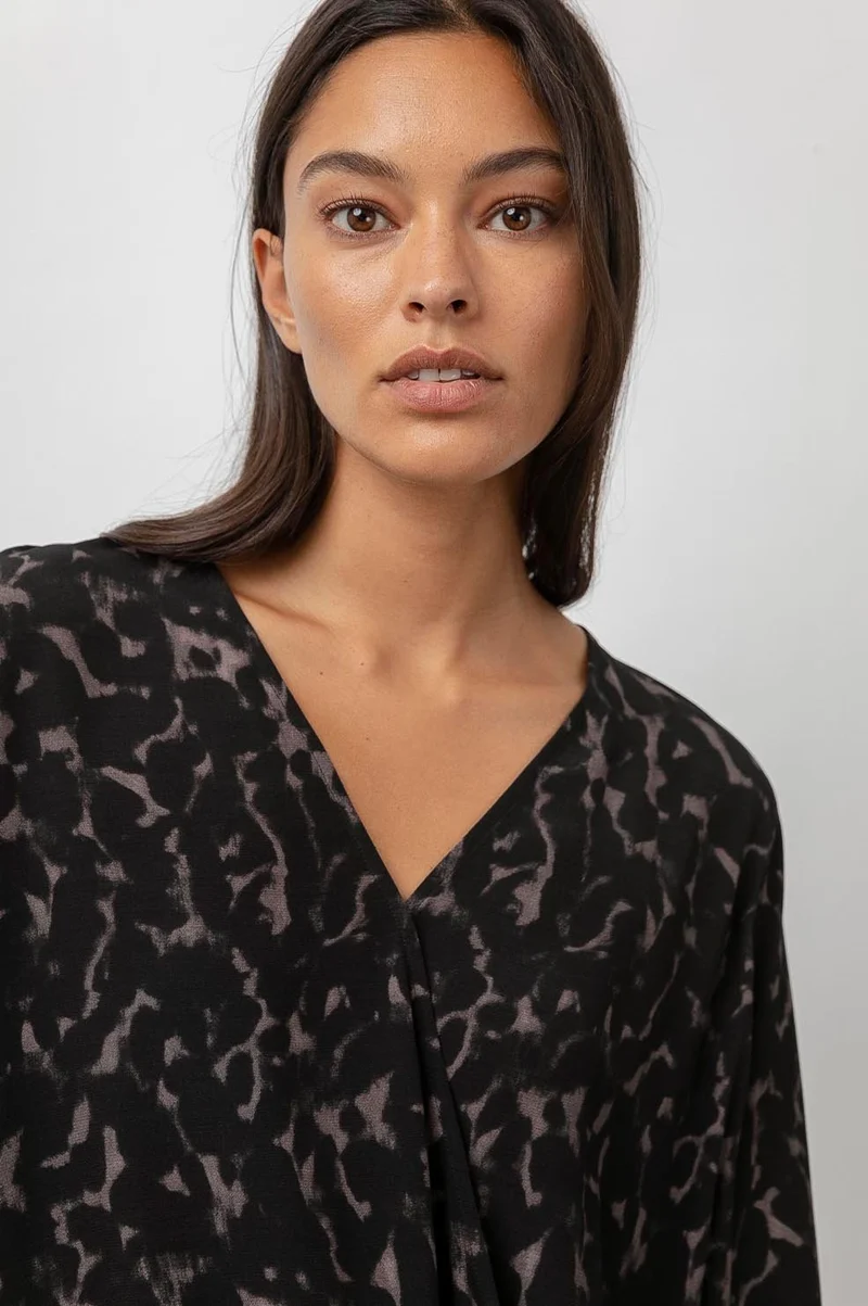 Hillary Diffused Cheetah Top