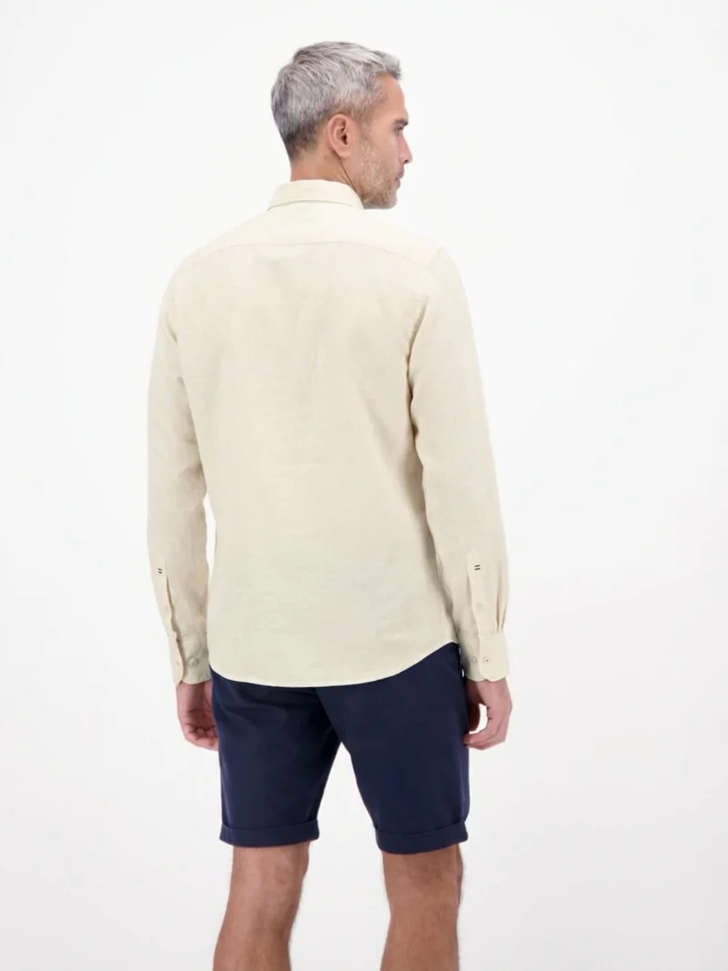 BUTTON DOWN