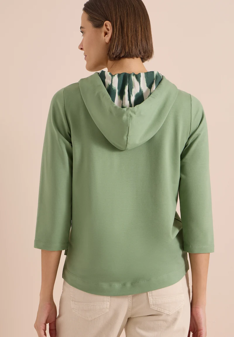 3/4-Arm Shirt mit Kapuze und Printdetails