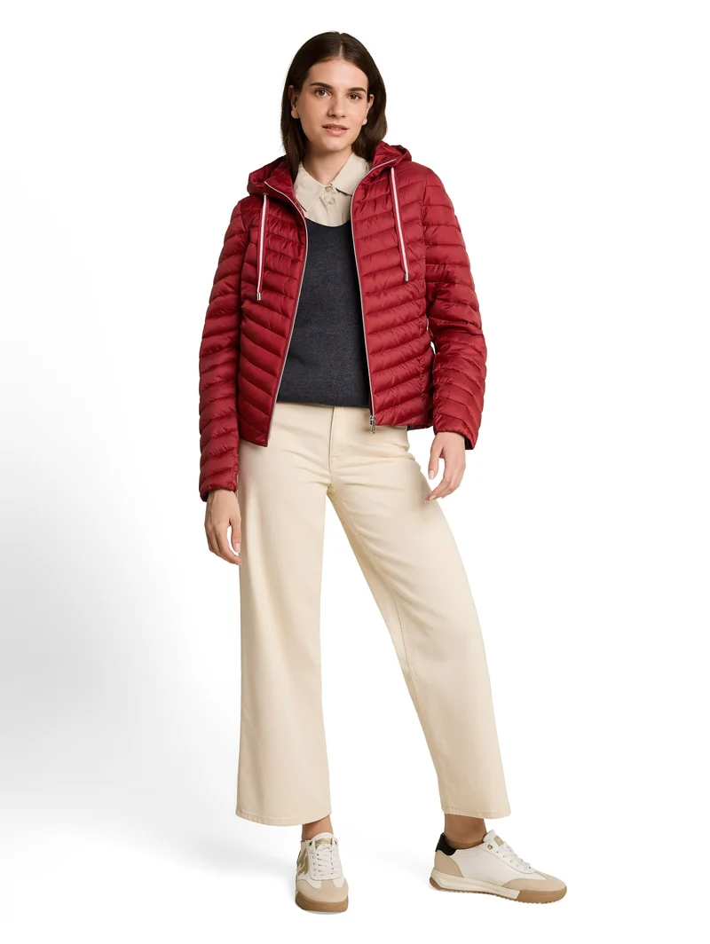Lightweight Steppjacke mit Kapuze