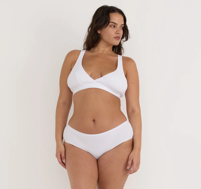 Core Rib Plunge Bralette