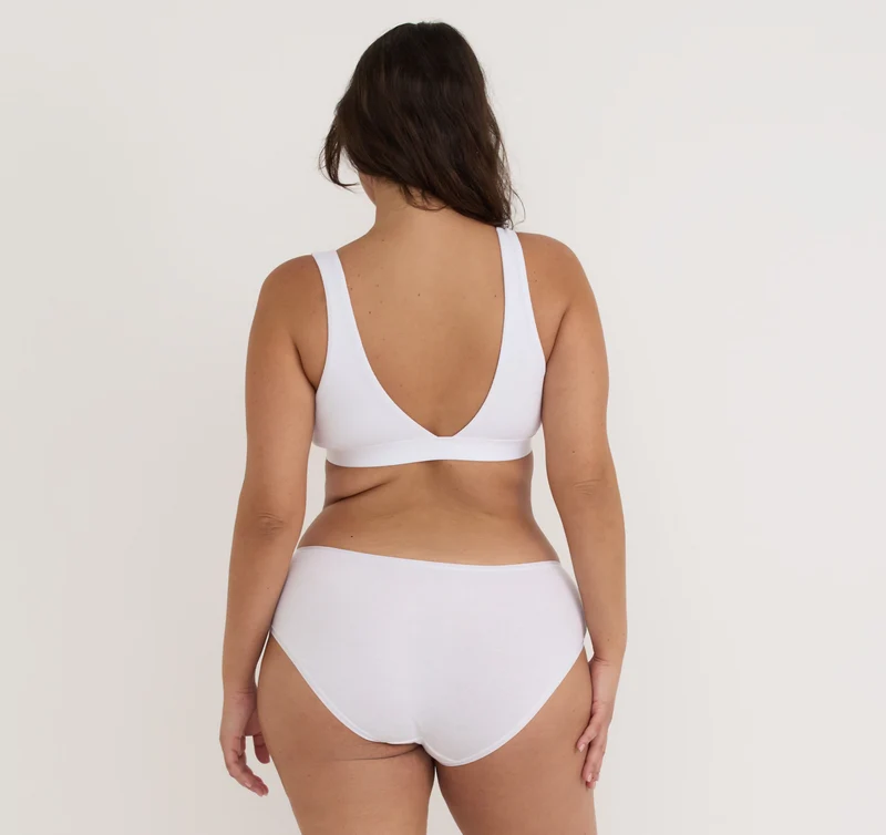 Core Rib Plunge Bralette