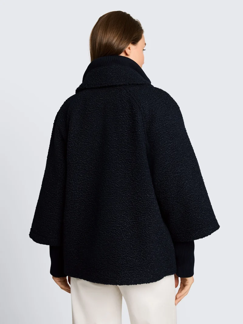 Cosy Cape Jacke im 2-in-1-Look