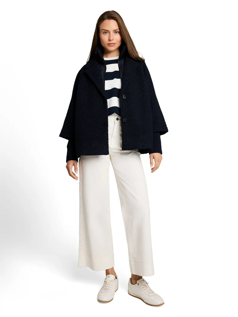 Cosy Cape Jacke im 2-in-1-Look
