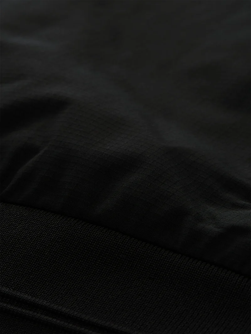 Blouson Jacke mit verstaubarer Kapuze