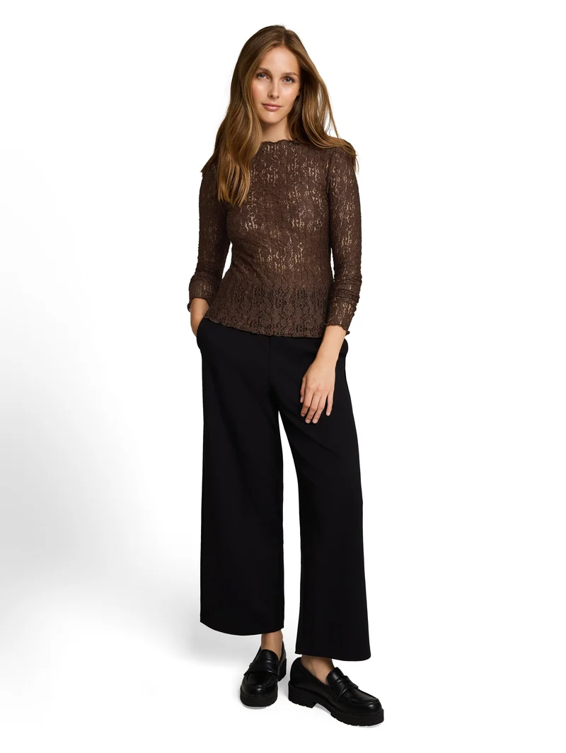 Slim Fit Langarmshirt aus Spitze
