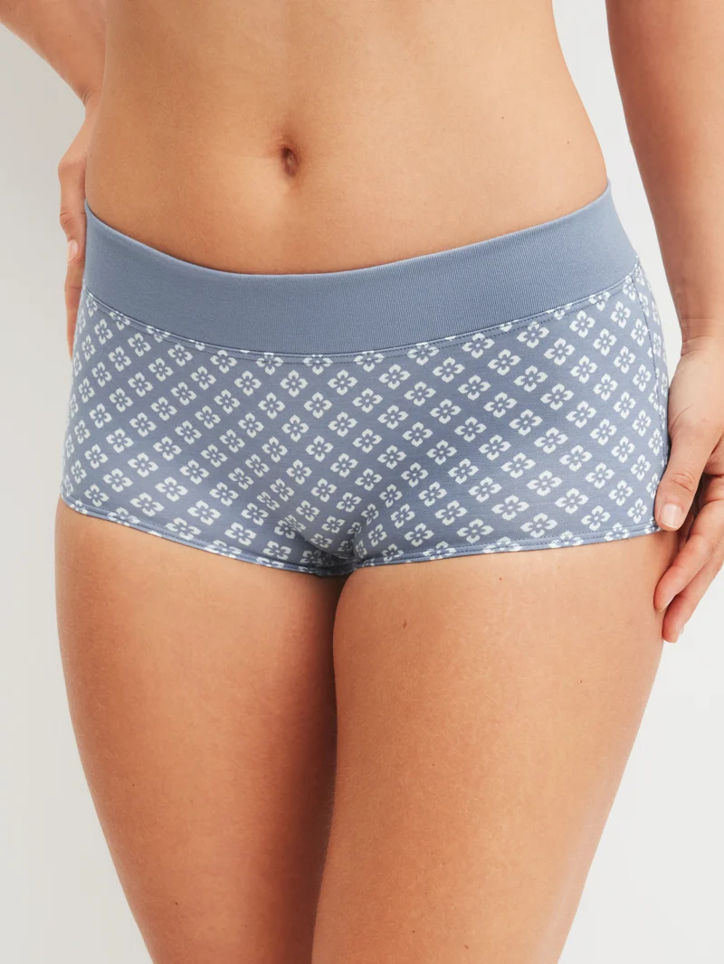WOMEN Pants