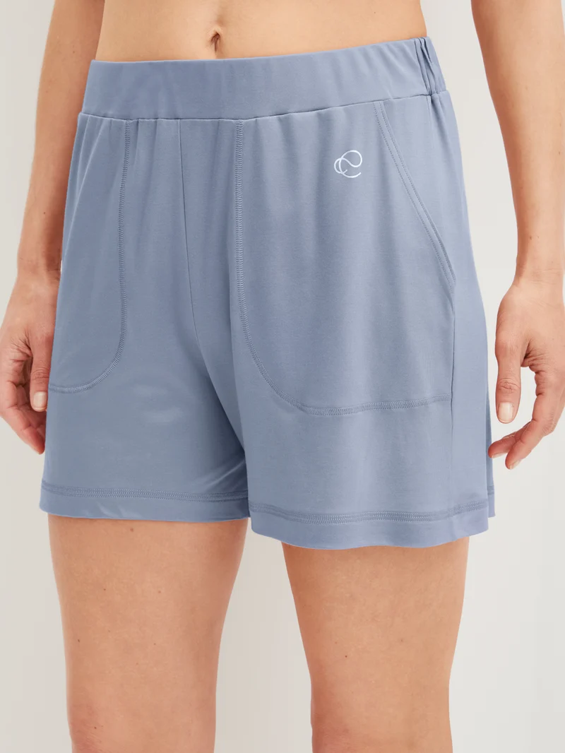 WOMEN Shorts