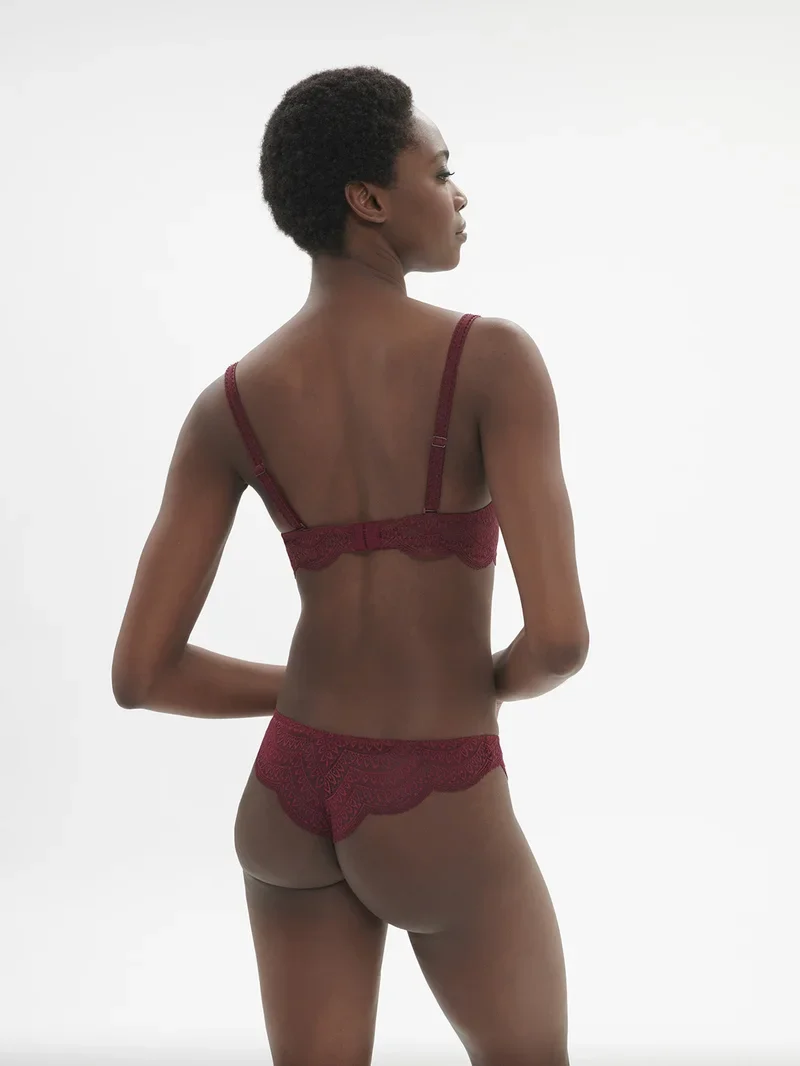 Simone Perele - Karma Demi Cup BH Spinellrot