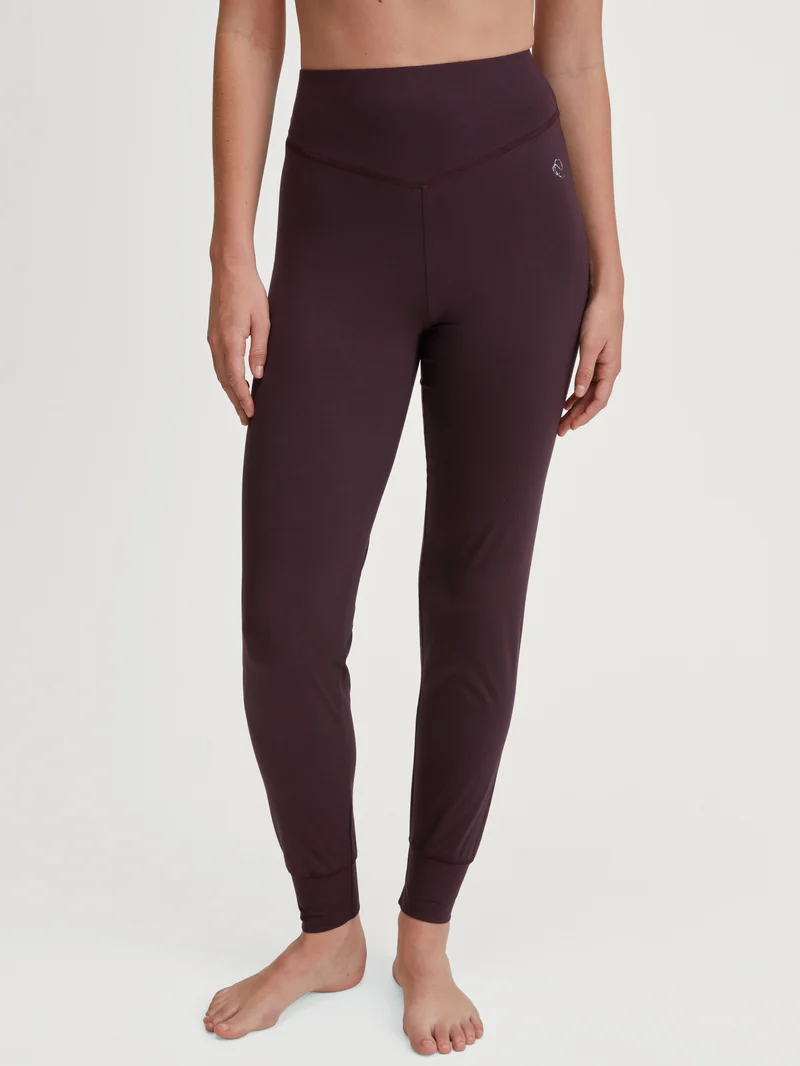 WOMEN Pants
