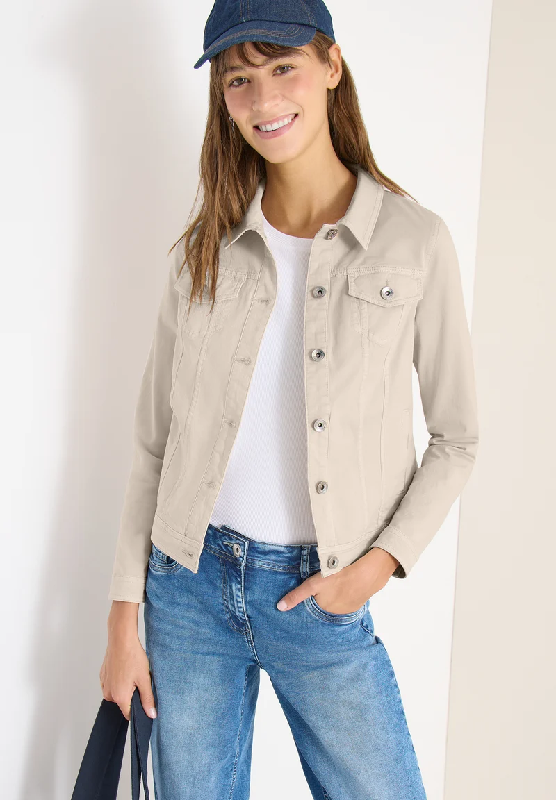 Jeansjacke mit Brusttaschen und Knöpfen