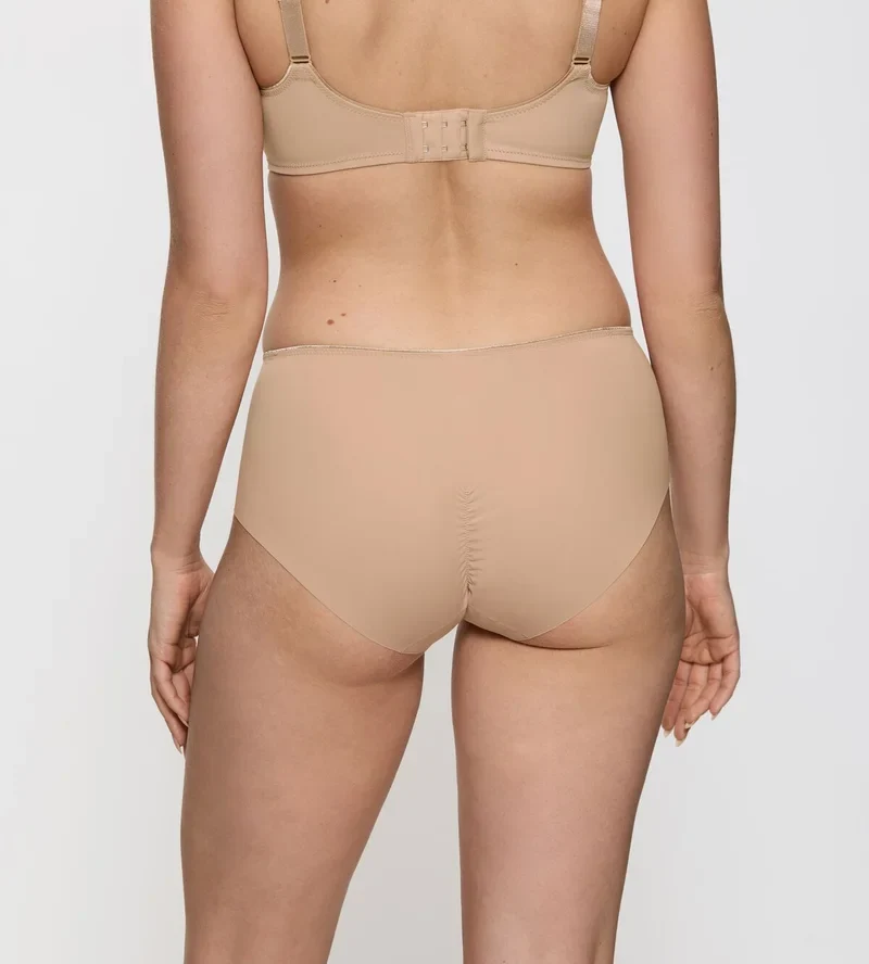 Triumph – Essentieller Minimizer für glatte Haut