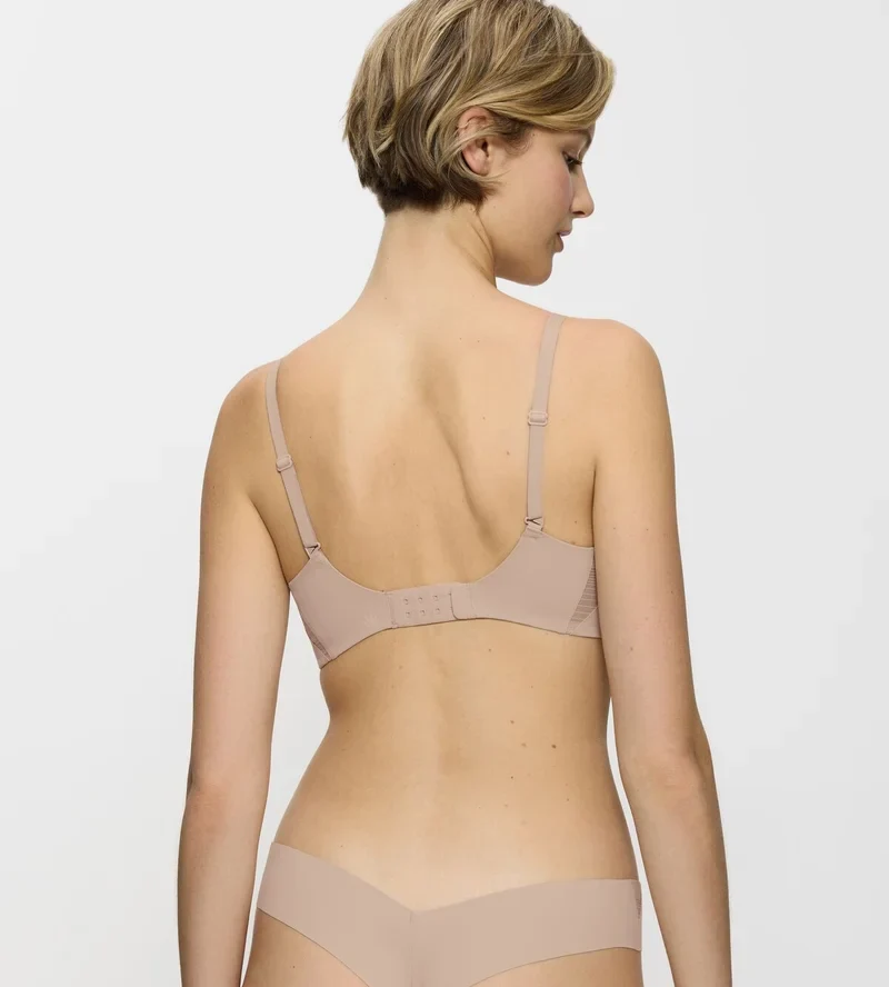 Triumph - Flex Smart Kabelloser gepolsterter BH in der Farbe Soft Praline