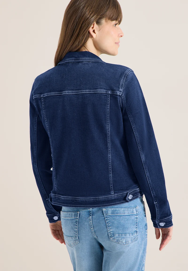 Jeansjacke mit Brusttaschen und Knöpfen