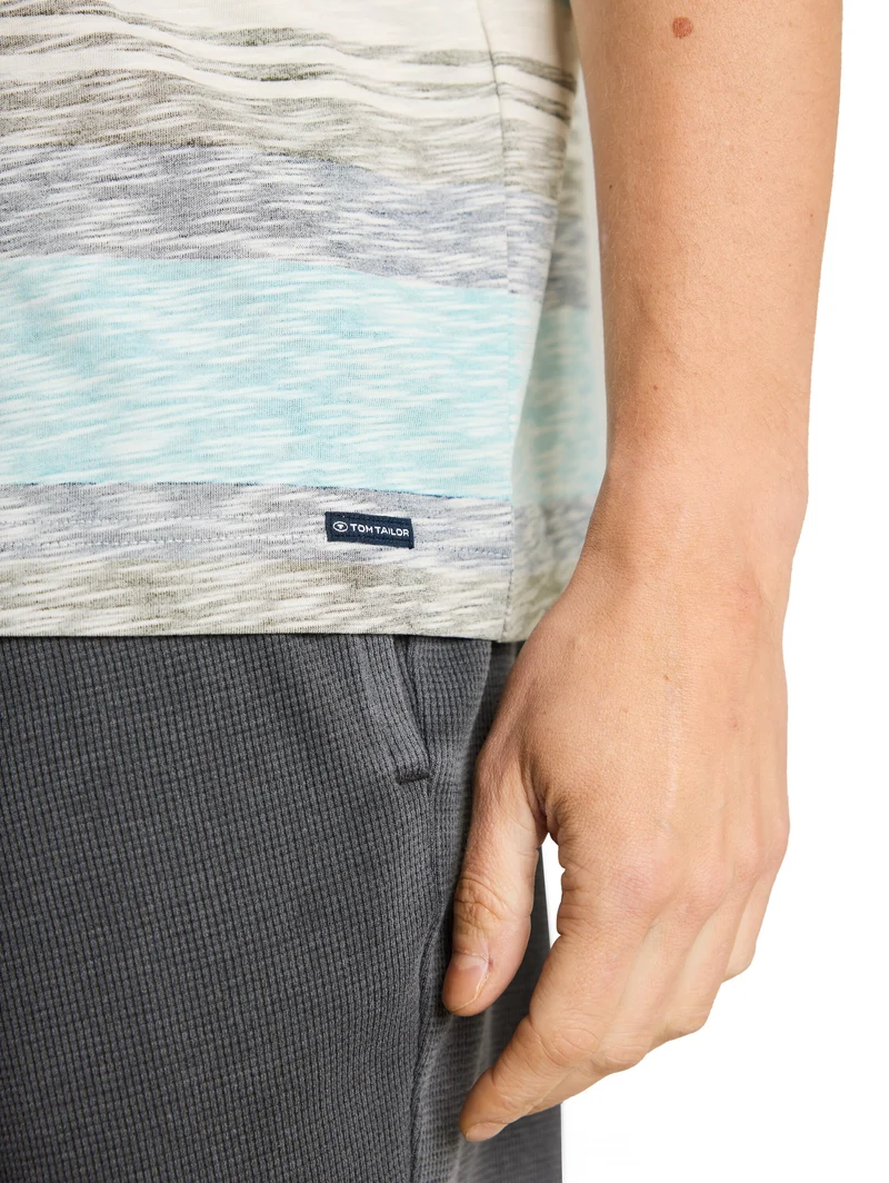 T-Shirt mit Inside-Out Streifenmuster