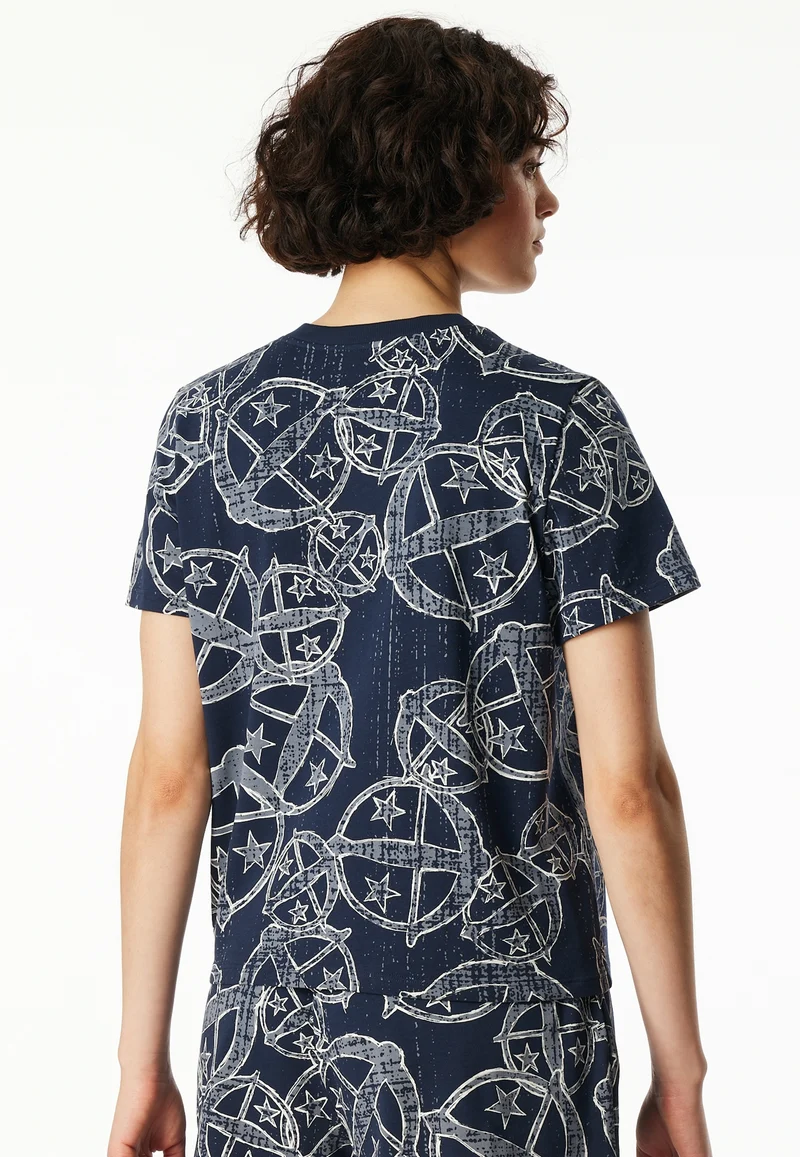 Shirt 1/2