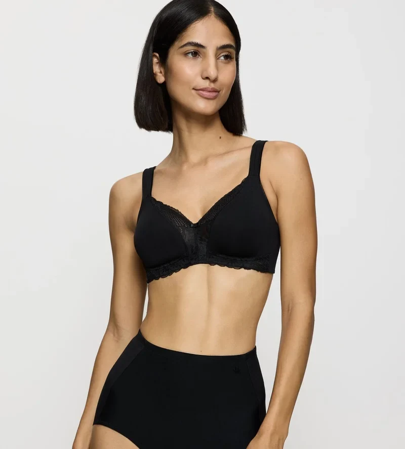 Triumph – Modern Lace Plus Cotton Wireless Bra Schwarz