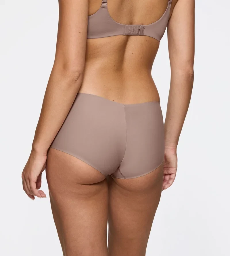 Triumph – Body Make-Up Essentials Illusion Shorty Ex Nude Beige