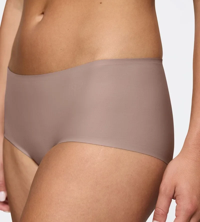 Triumph – Body Make-Up Essentials Illusion Shorty Ex Nude Beige
