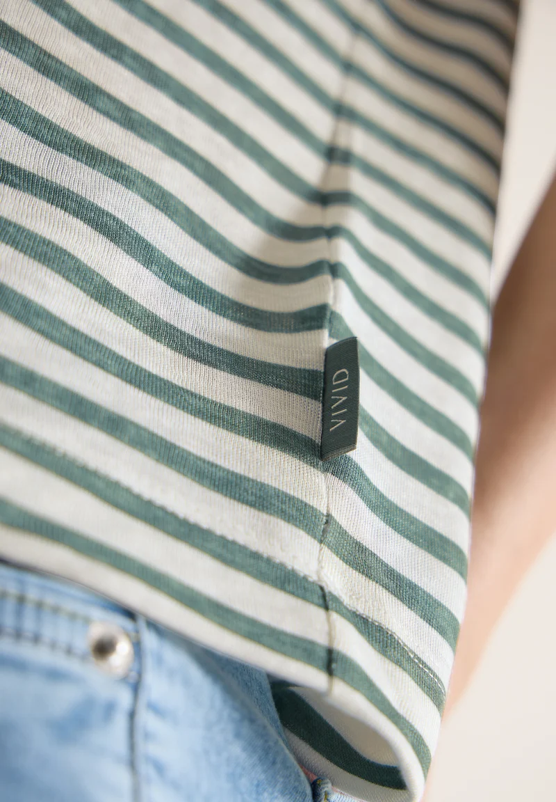T-Shirt mit Boatneck und Streifen