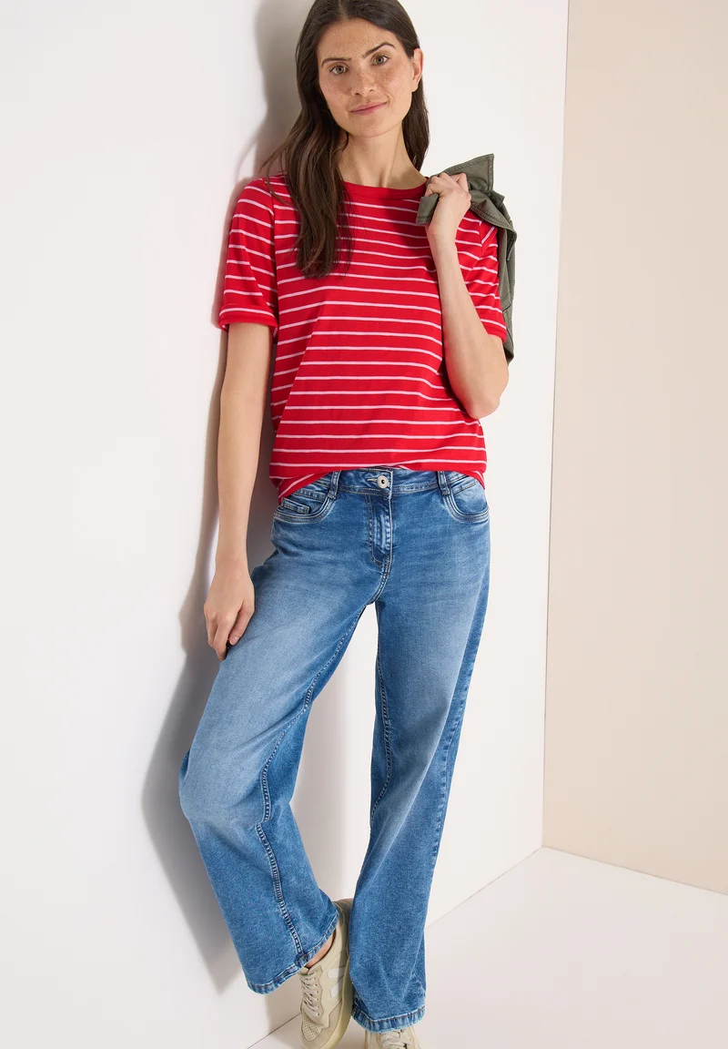 T-Shirt mit Boatneck und Streifen
