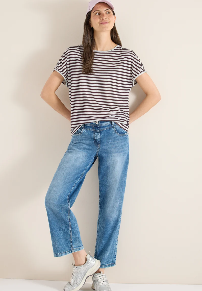 T-Shirt mit Boatneck und Streifen