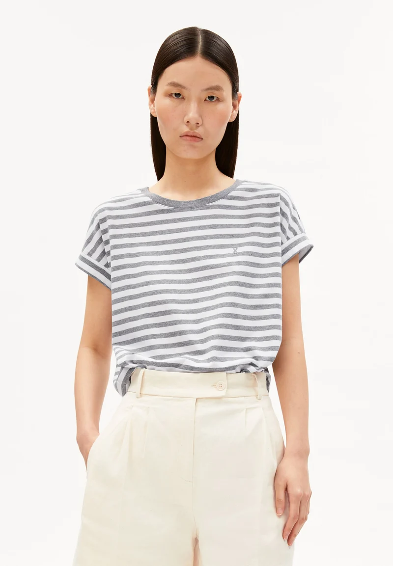 IDAARA STRIPE T-SHIRT