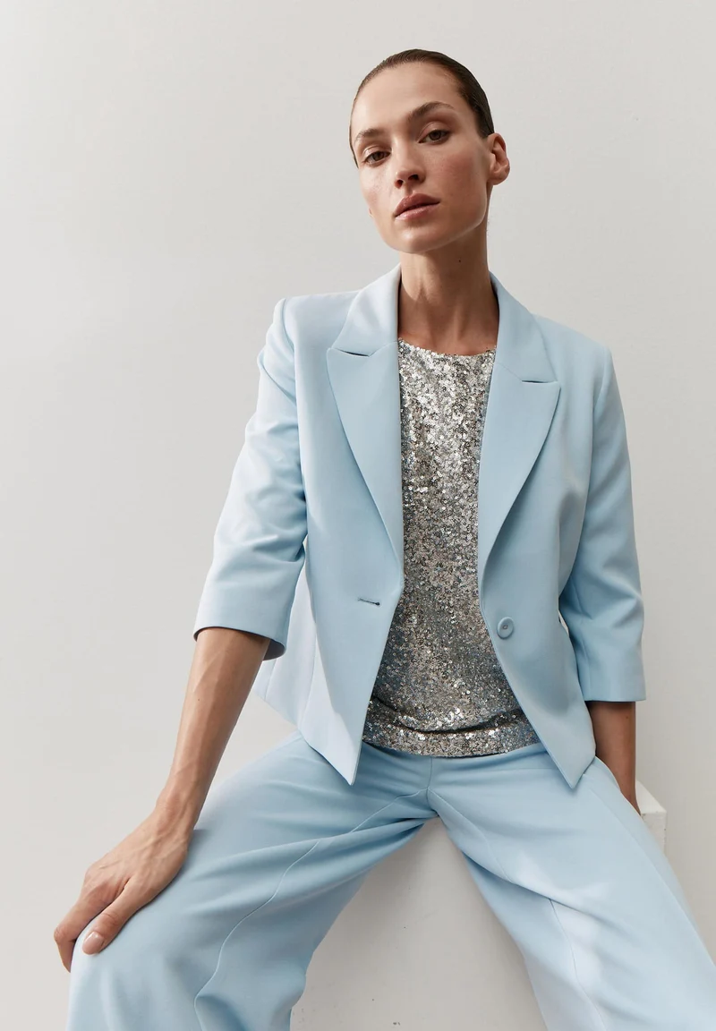 kurzer Blazer